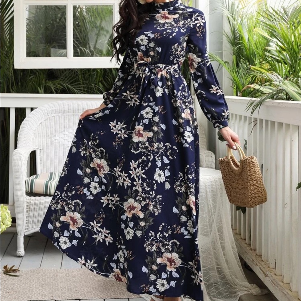 NWT Navy blue floral print maxi dress size 12